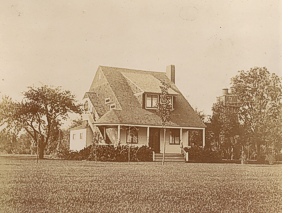 Davis Cottage