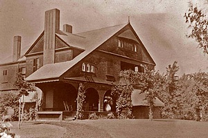 John B. Dyar Residence