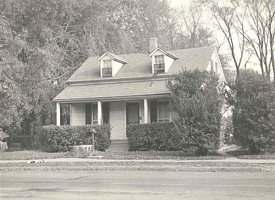 Provencal Weir House - 1940's