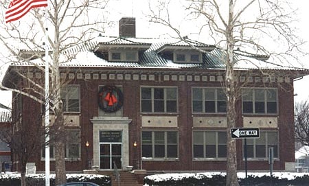 Grosse Pointe Park Municipal Building